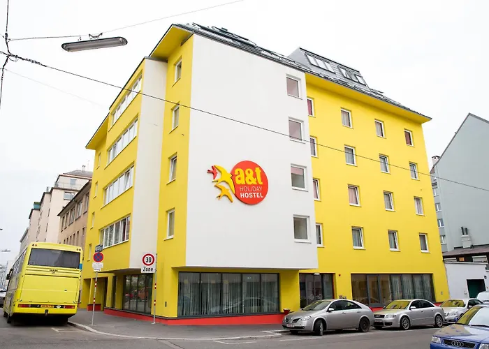 a&t Holiday Hostel