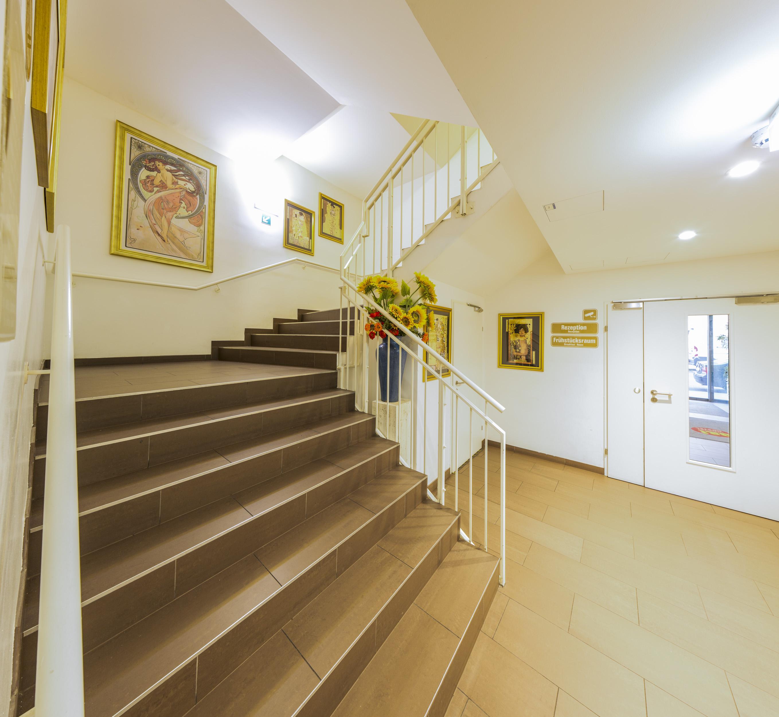 A&t Hostel
